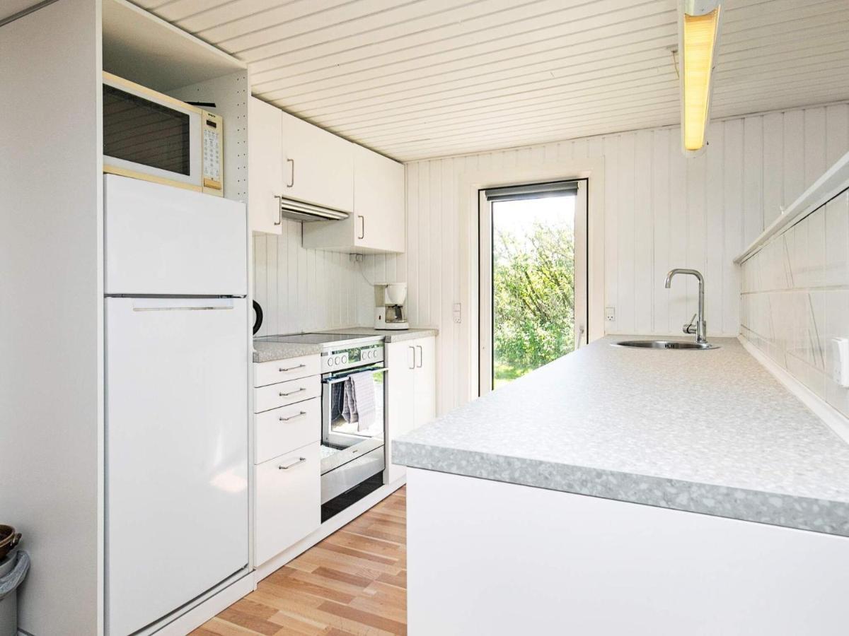 4 Person Holiday Home In L Kken 루켄 외부 사진