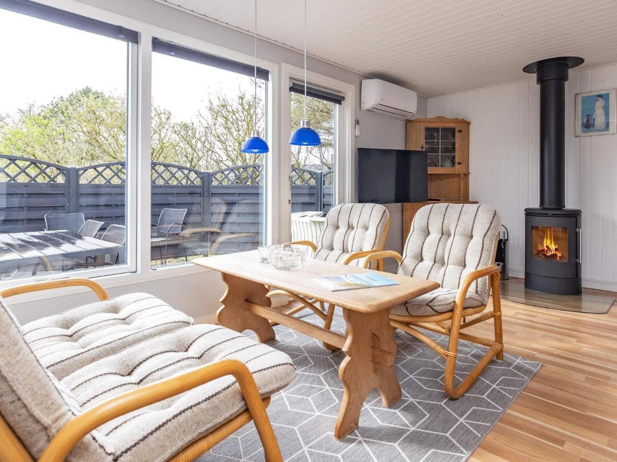 4 Person Holiday Home In L Kken 루켄 외부 사진