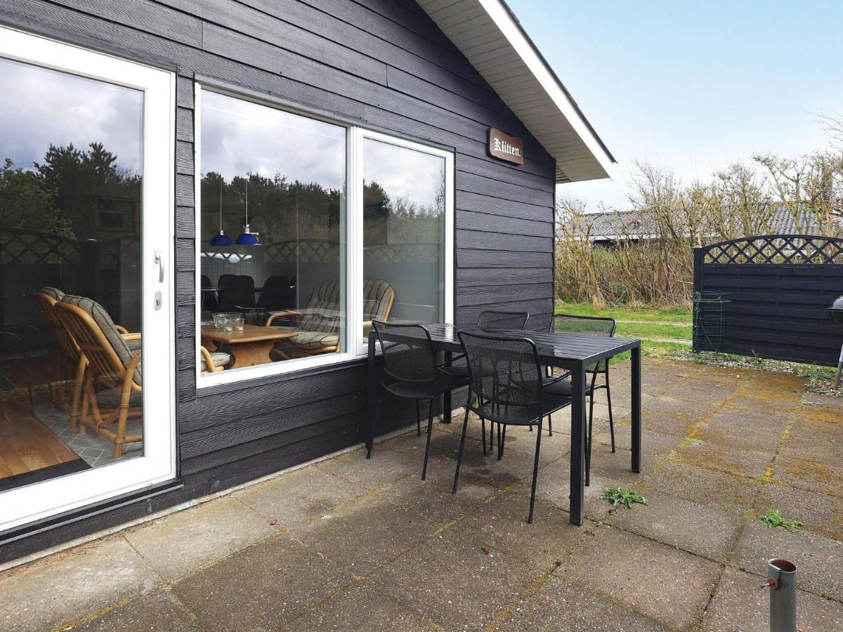 4 Person Holiday Home In L Kken 루켄 외부 사진