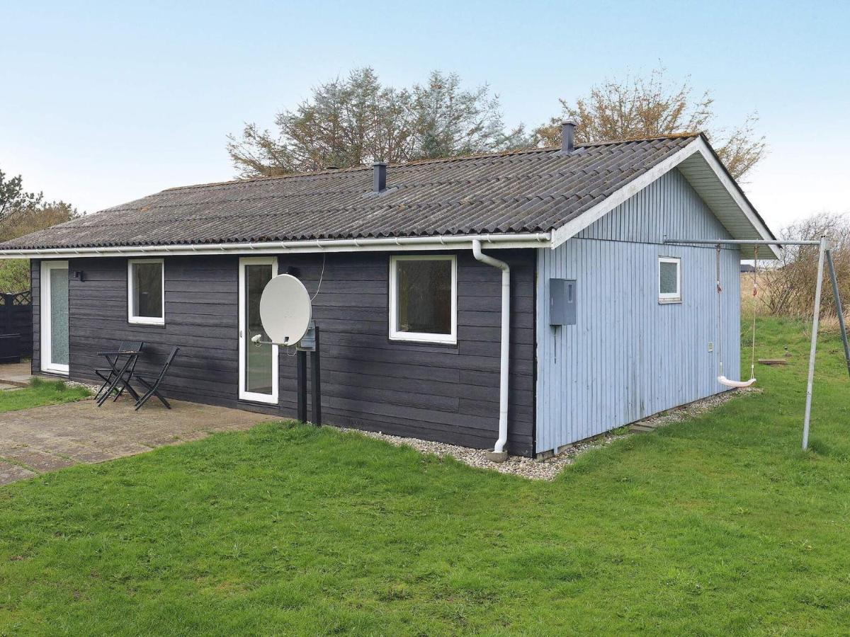 4 Person Holiday Home In L Kken 루켄 외부 사진